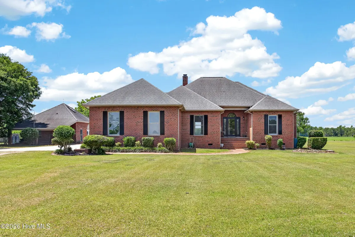 2732 White Oak River Road, Maysville, NC 28555 - #1