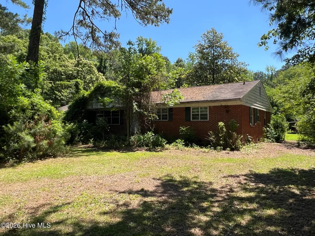 9343 North Carolina 131 Highway, Bladenboro, NC 28320 - #1
