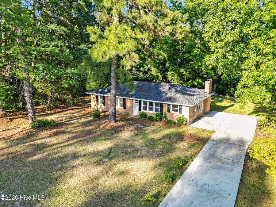 146 Forest Drive W, Whiteville, NC 28472 - #2