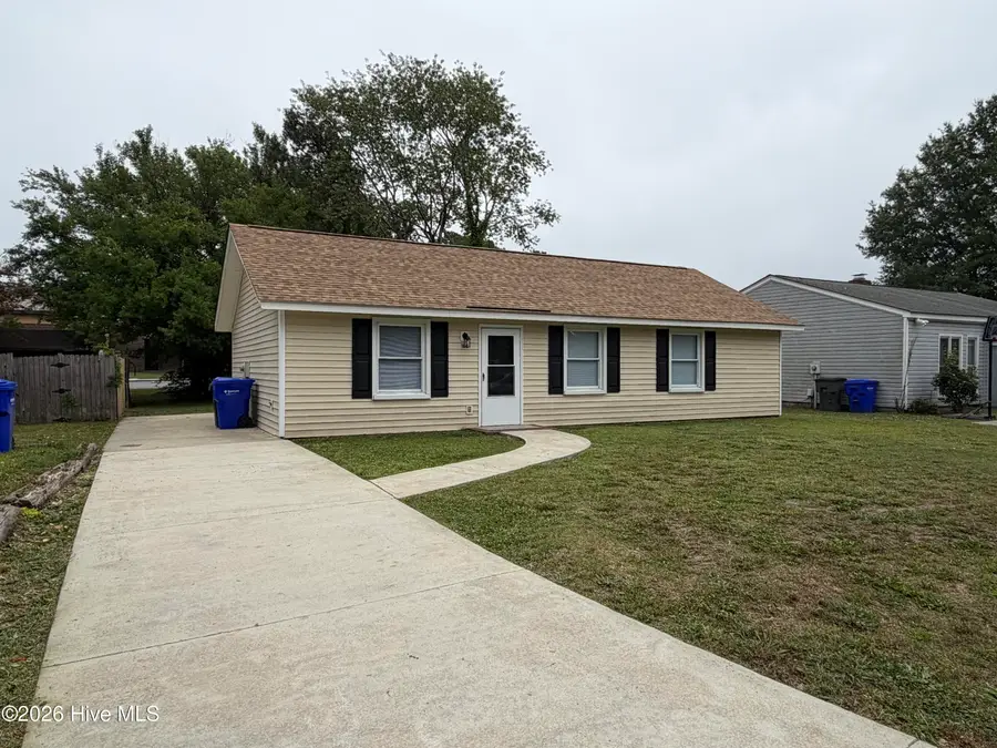 102 Fletcher Place, Greenville, NC 27858 - #2