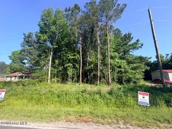180 W Fisher Avenue, New Bern, NC 28562