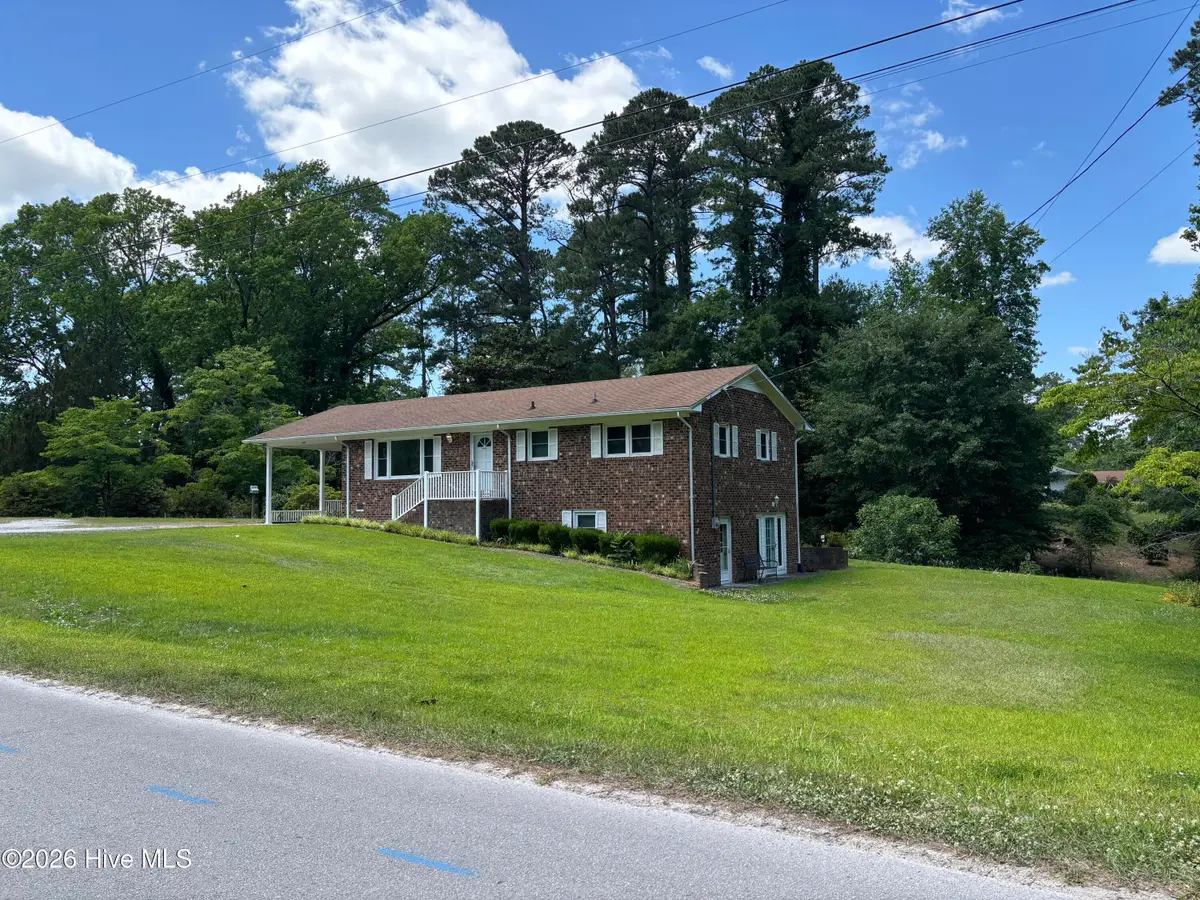 312 Neuse Cliffs Road, New Bern, NC 28560 - #1