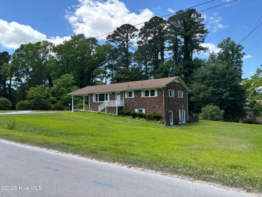 312 Neuse Cliffs Road, New Bern, NC 28560 - #2