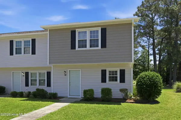 1 Portwest Townhouses Court #Apt D, Swansboro, NC 28584