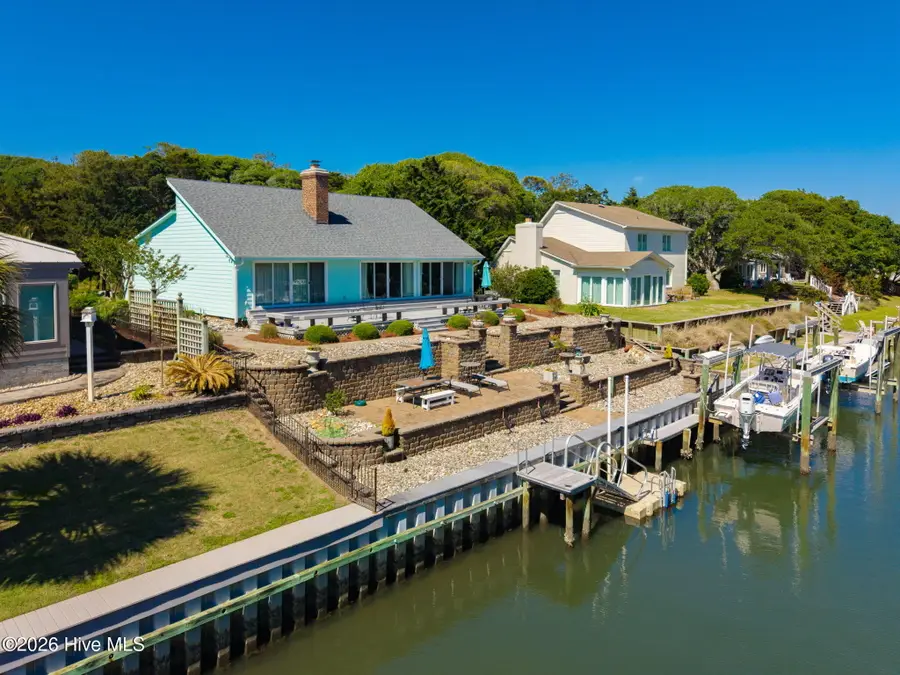 116 Beechwood Drive, Pine Knoll Shores, NC 28512 - #2