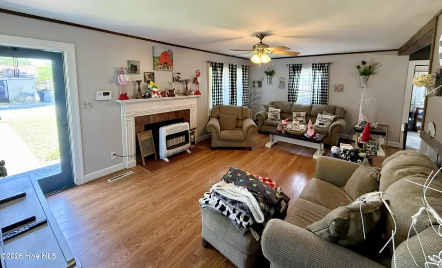 207 W Church Street, Walstonburg, NC 27888 - #2