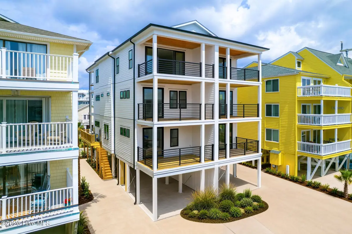 1507 Carolina Beach Avenue N #1, Carolina Beach, NC 28428 - #1