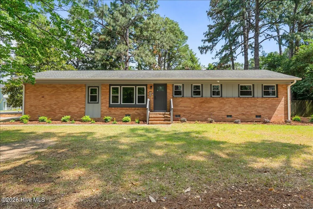 865 N Page Street, Southern Pines, NC 28387 - #1