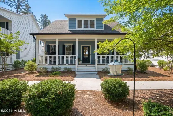 25 Station Avenue, Southern Pines, NC 28387
