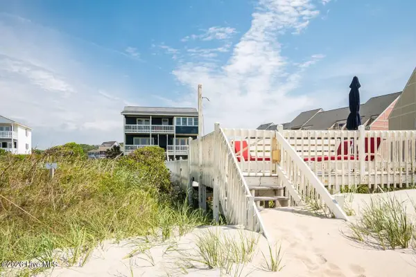 101 Martin Lane, Oak Island, NC 28465