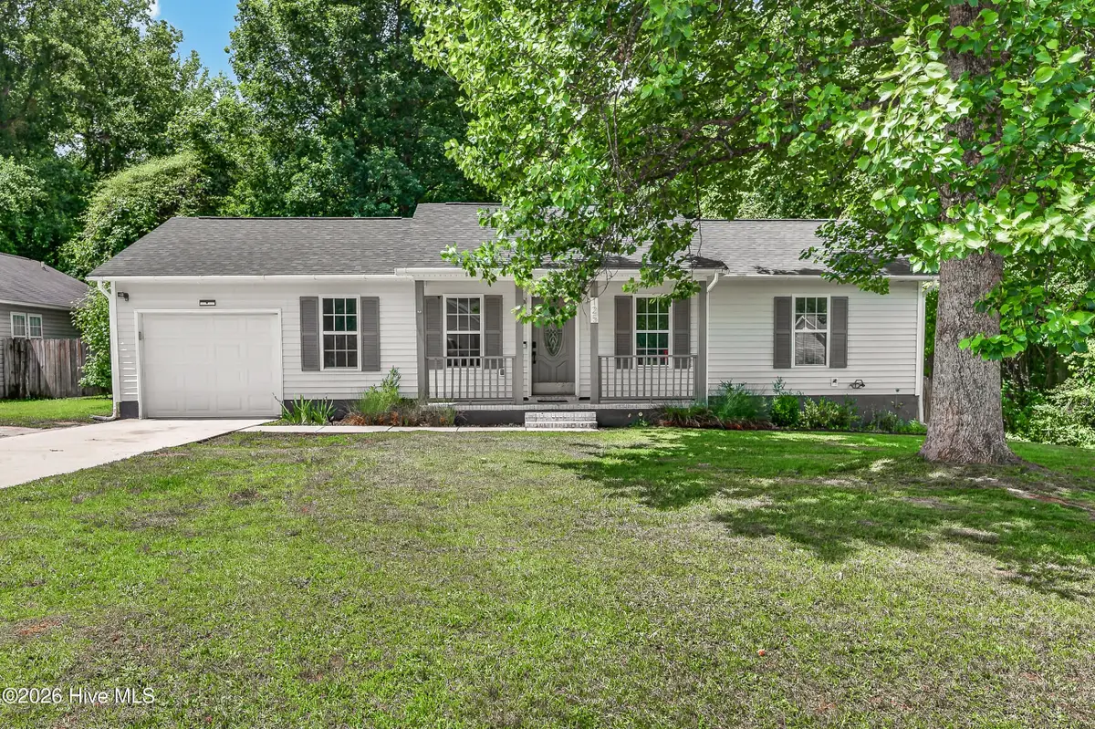 125 Sweetwater Drive, Jacksonville, NC 28540 - #1