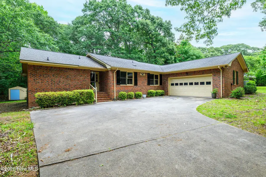 315 Gatewood Drive, New Bern, NC 28562 - #3