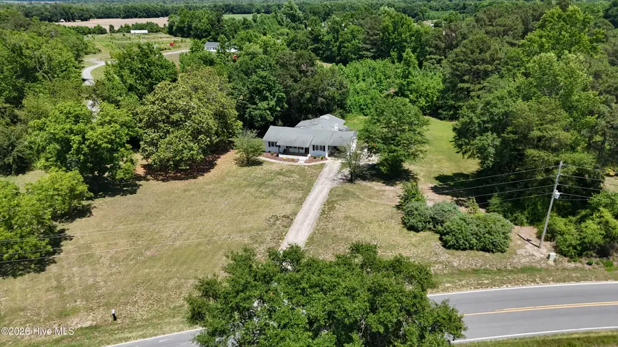 437 E Wards Bridge Road, Kenansville, NC 28349 - #3