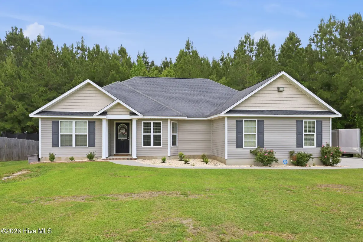 305 De Anza Court, Maysville, NC 28555 - #1