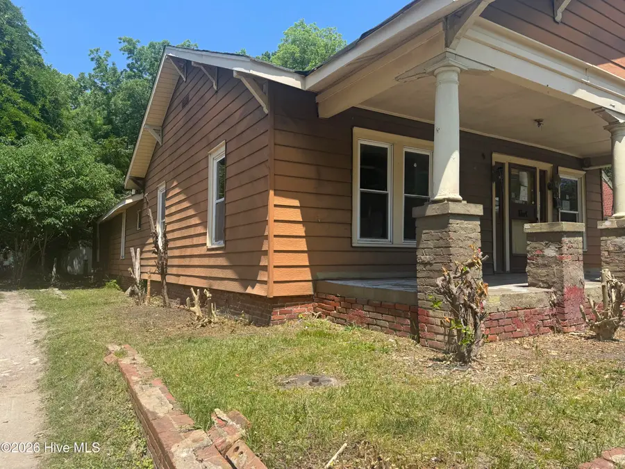 822 W Thomas Street, Rocky Mount, NC 27804 - #3