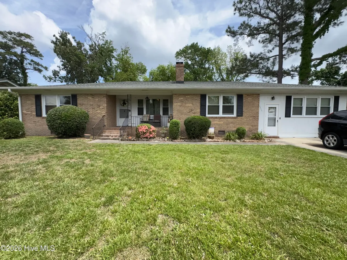 1716 Crescent Drive, Elizabeth City, NC 27909 - #1