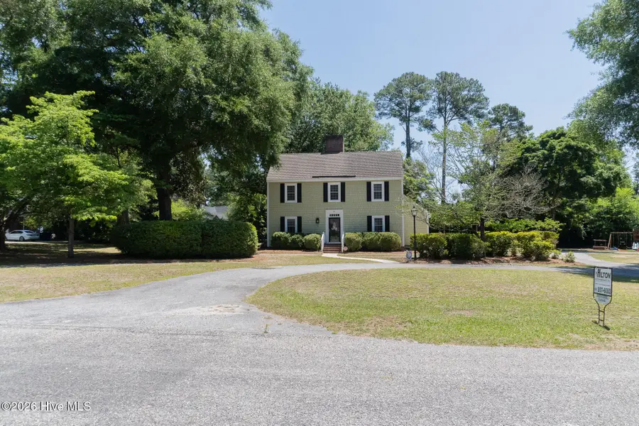 311 Doll Street, Elizabethtown, NC 28337 - #2