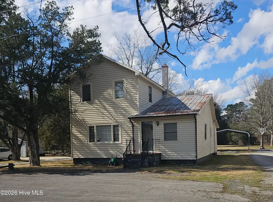 3100 Trent Road, New Bern, NC 28562 - #3