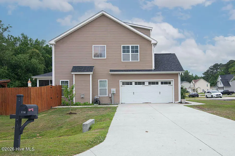 114 Bellchase Drive, Jacksonville, NC 28540 - #3