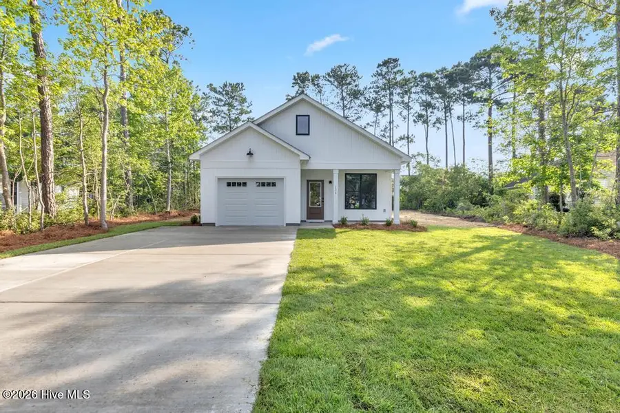 302 Pine Court, Hampstead, NC 28443 - #2