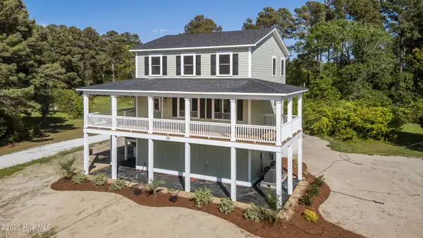 112 Fir Ridge Lane, Beaufort, NC 28516