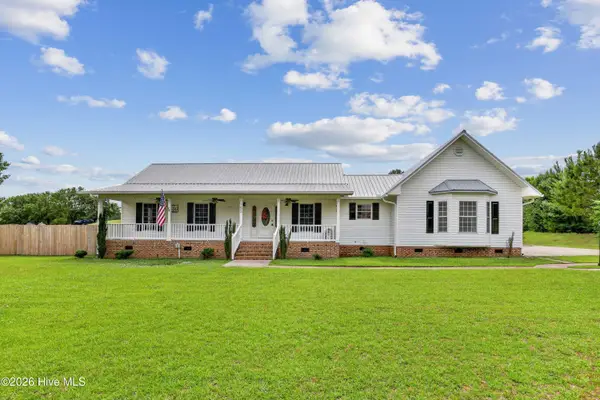 153 Giddens Street, Newton Grove, NC 28366