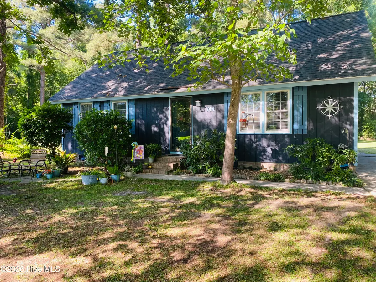 744 Mrs Tates Road, Whiteville, NC 28472 - #1