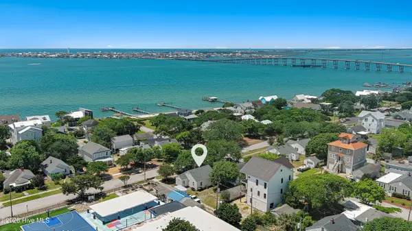 1710 Shepard Street, Morehead City, NC 28557