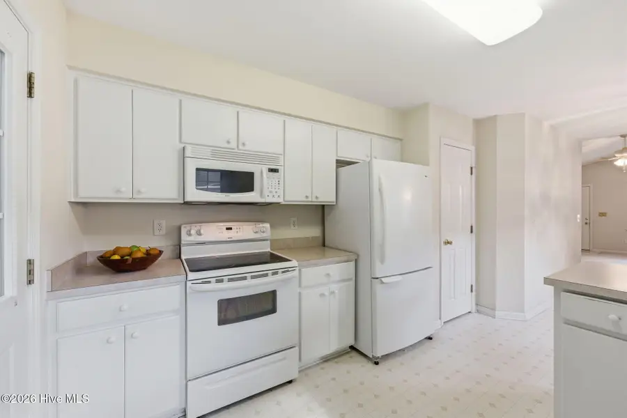 227 Forest Park Drive, New Bern, NC 28562 - #3