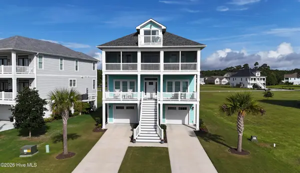 212 Marshside Landing, Holly Ridge, NC 28445