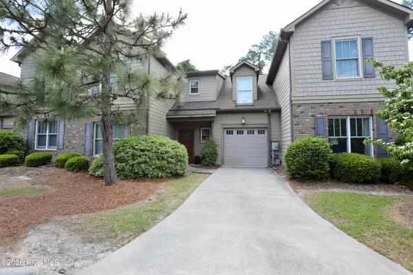 195 Pinebranch Court, Southern Pines, NC 28387