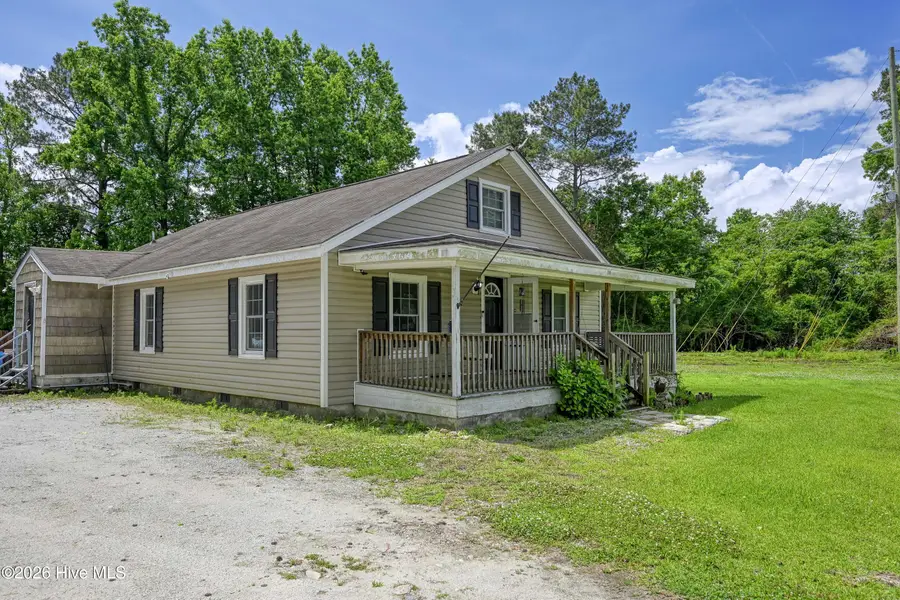 298 Comfort Road, Richlands, NC 28574 - #2