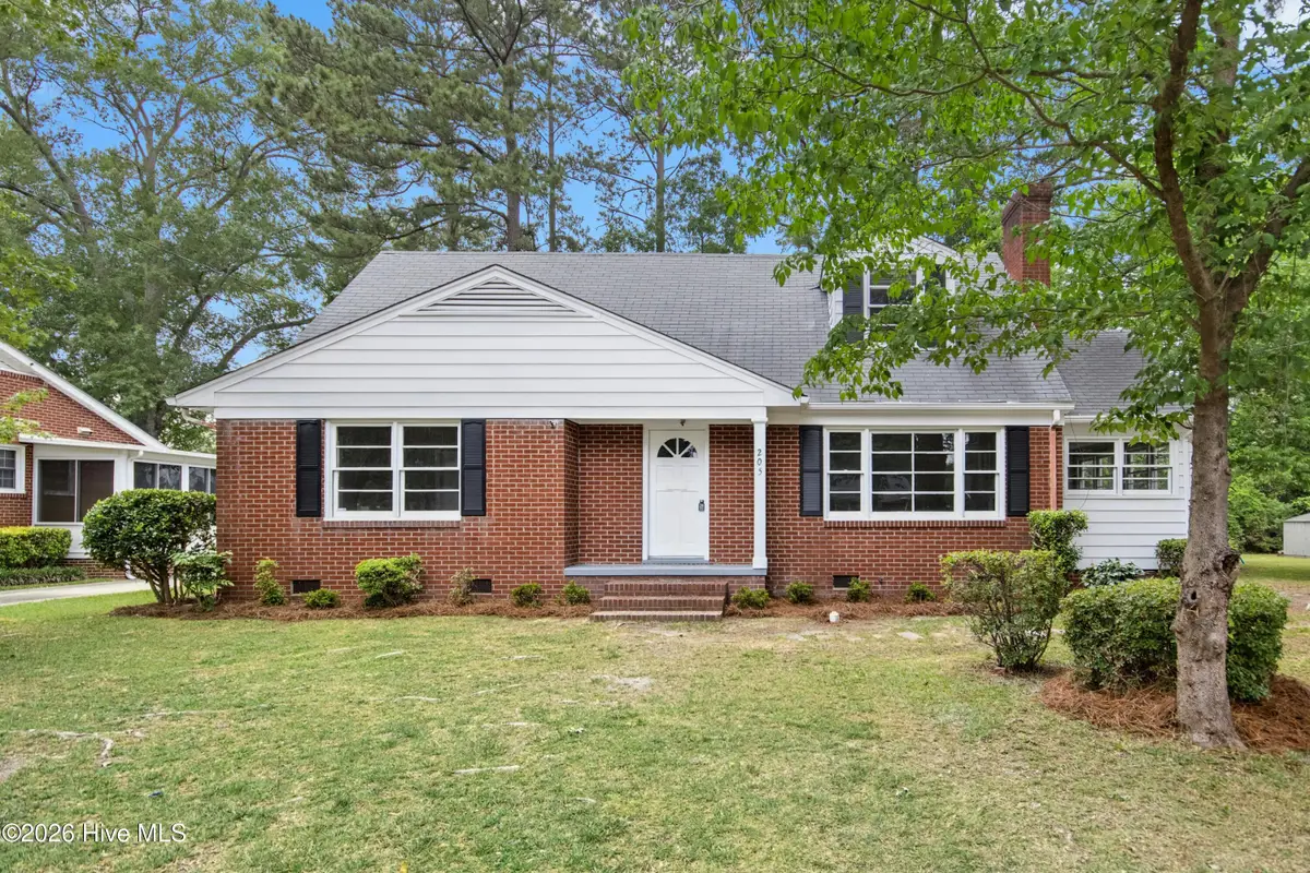205 Hill Street, Kinston, NC 28501 - #1