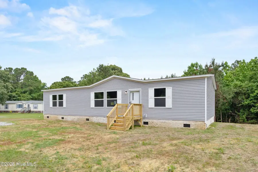 312 W Dunn Street, Sneads Ferry, NC 28460 - #2