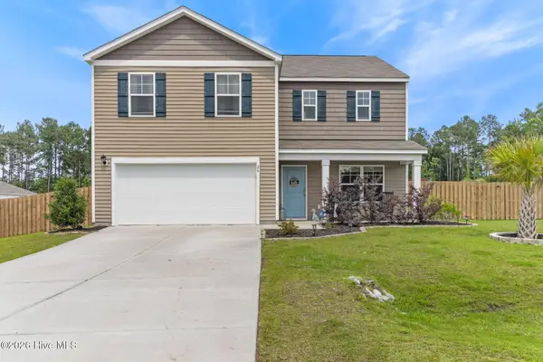 26 Fresh Air Drive, Hampstead, NC 28443