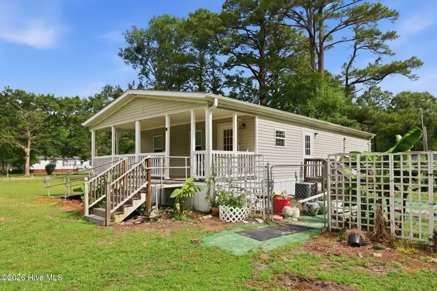 172 Gray Squirrel Lane, Newport, NC 28570 - #2