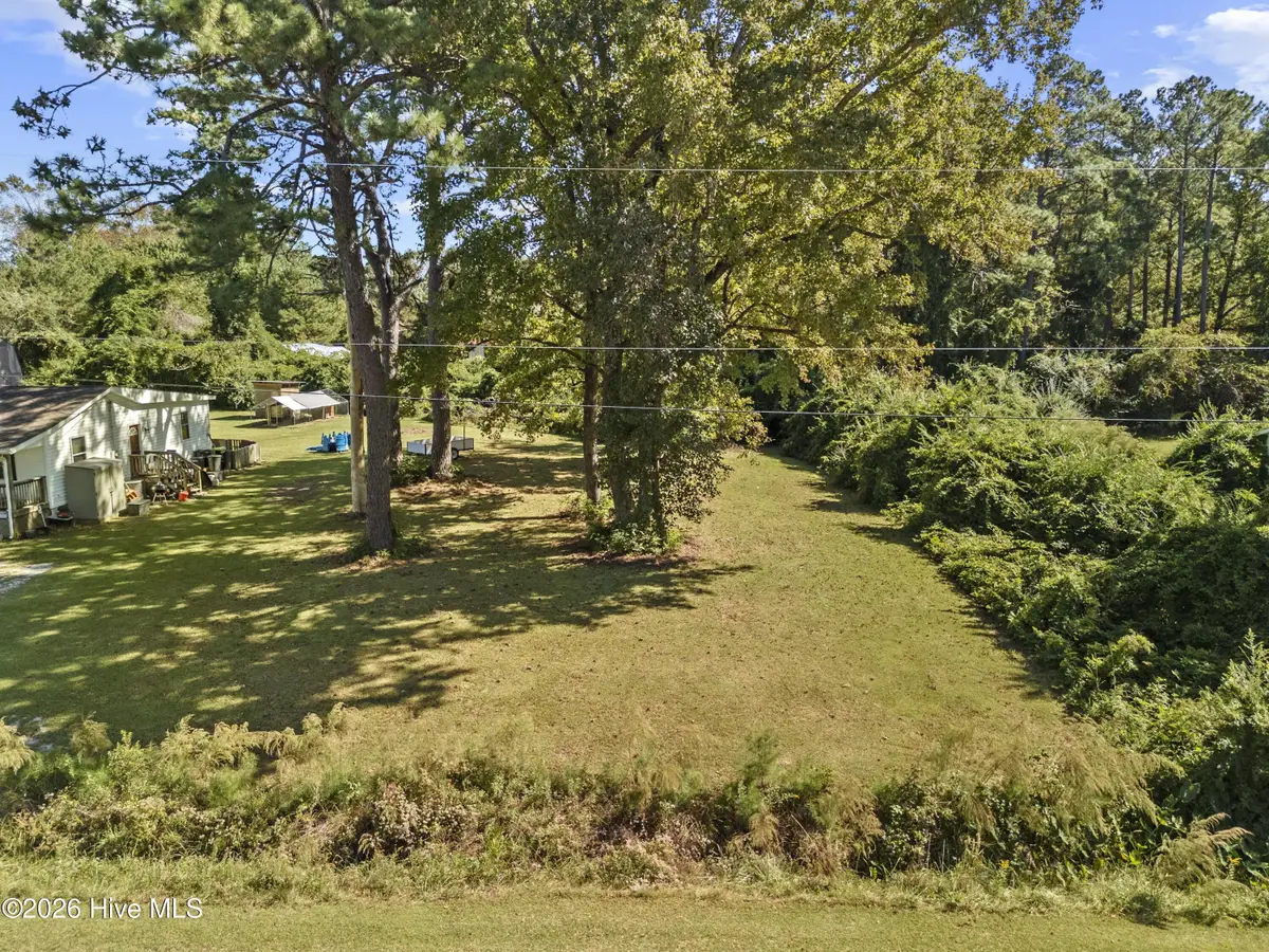 105 Kings Parkway, Hubert, NC 28539 - #1