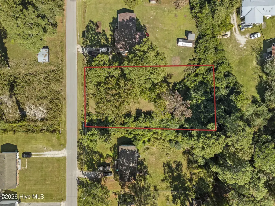 105 Kings Parkway, Hubert, NC 28539 - #2