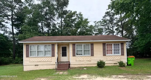 199 Zoo Road S, Roanoke Rapids, NC 27870