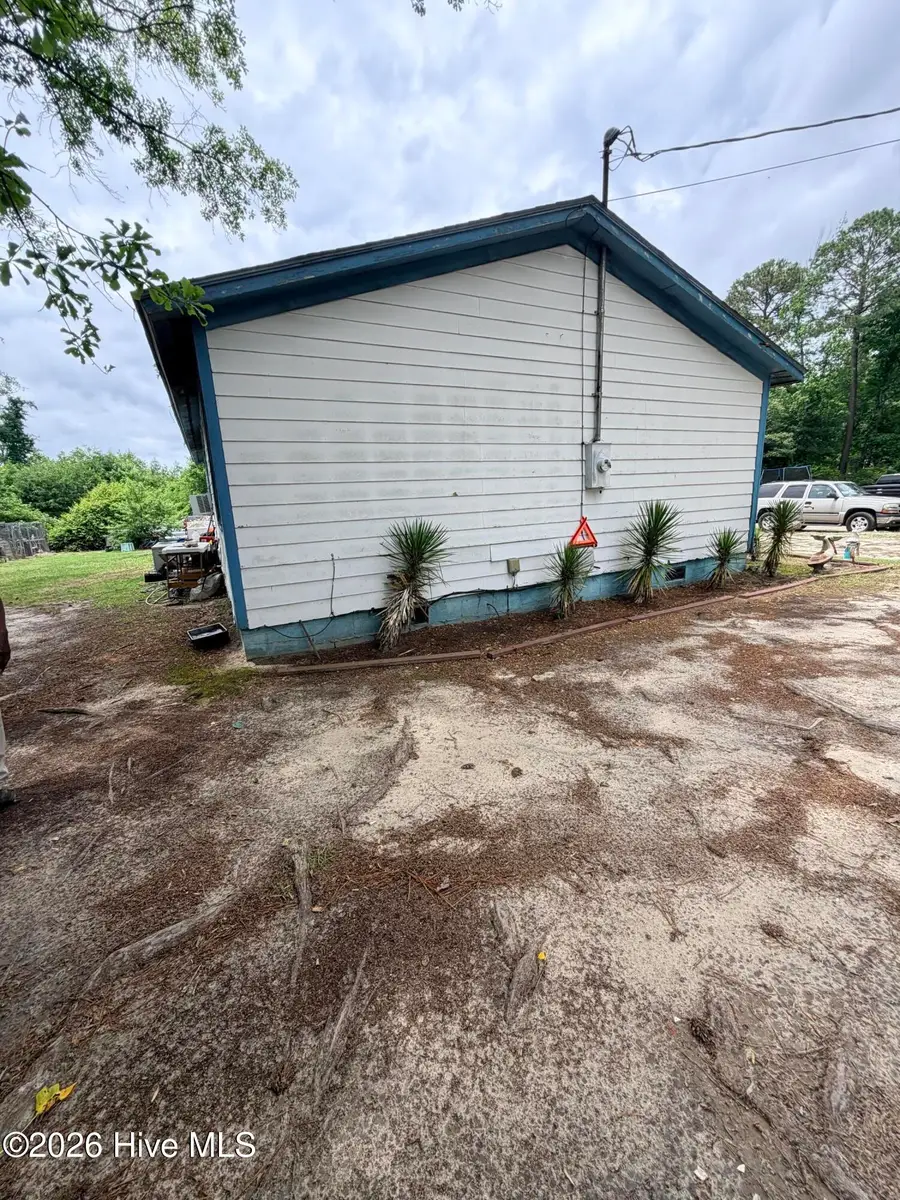197 Zoo Road S, Roanoke Rapids, NC 27870 - #2