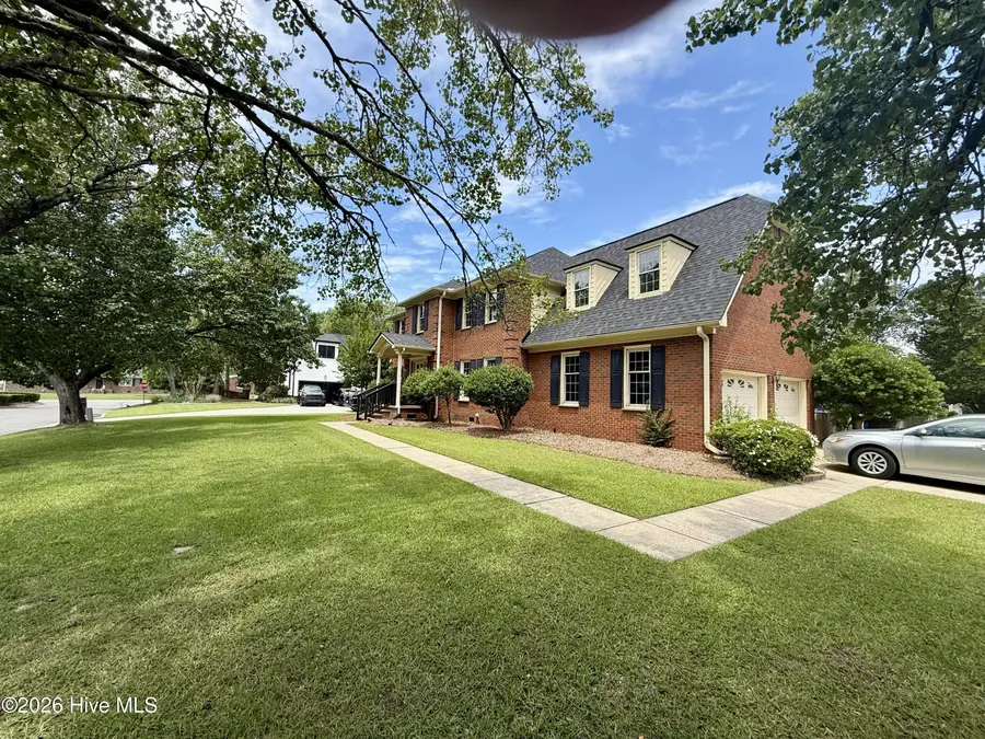 2906 Hunters Run, Greenville, NC 27858 - #2