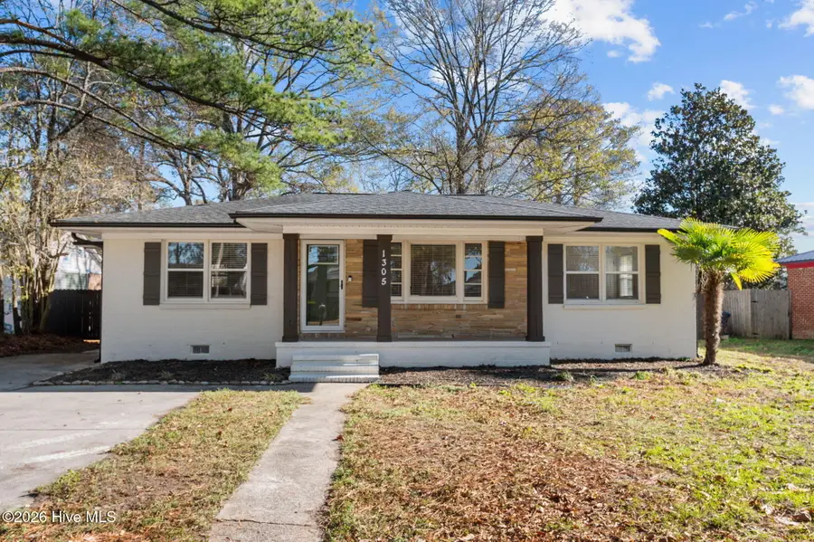 1305 Washington Street, Washington, NC 27889 - #2