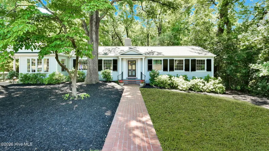 141 E Longmeadow Road, Greenville, NC 27858 - #3