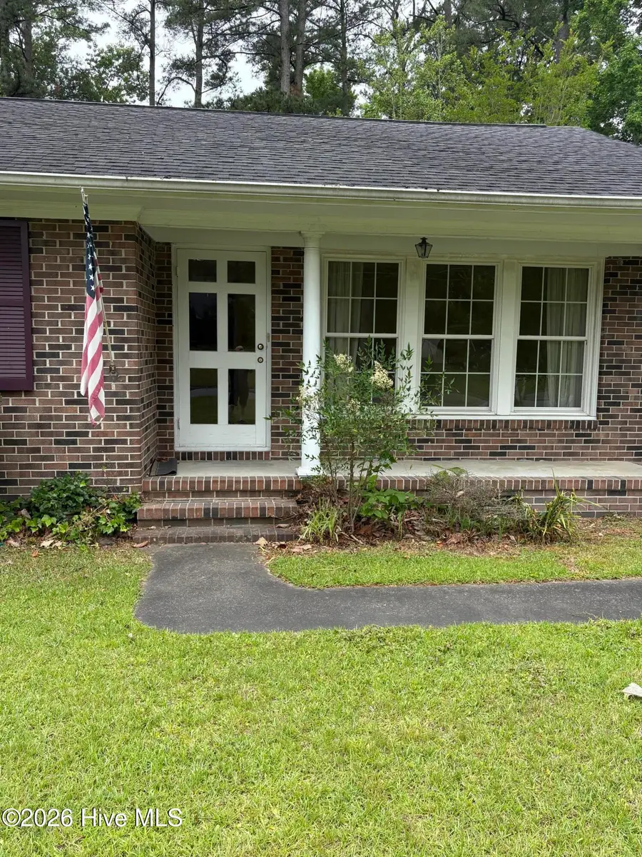 209 Oak Drive, Washington, NC 27889 - #2