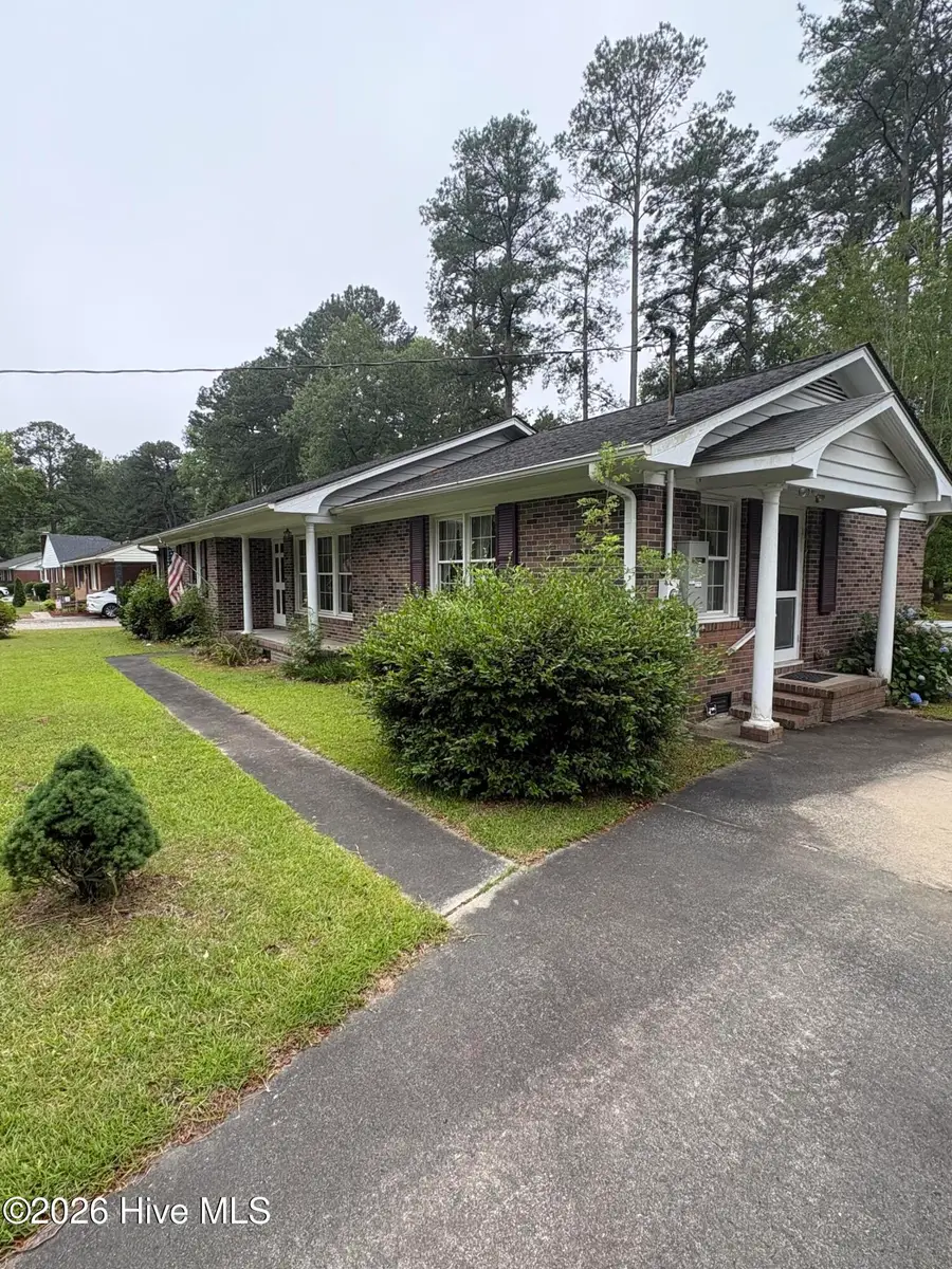 209 Oak Drive, Washington, NC 27889 - #3