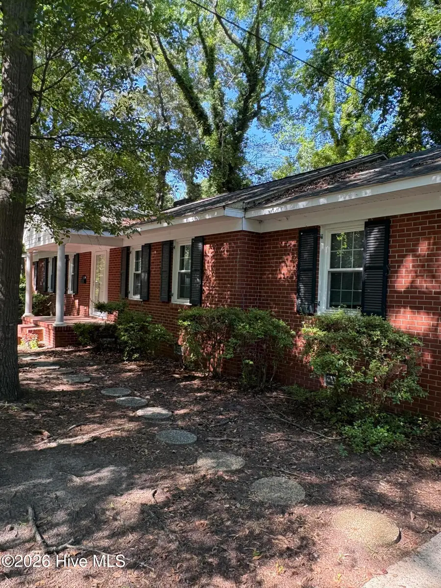 802 Forest Hill Circle, Greenville, NC 27858 - #3