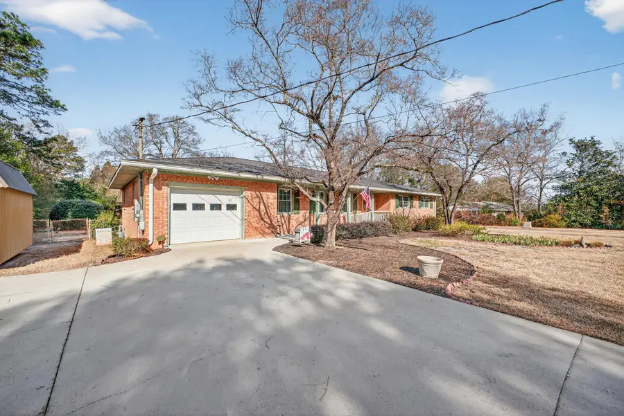 221 NW Gregg Avenue Nw, Aiken, SC 29801 - #3