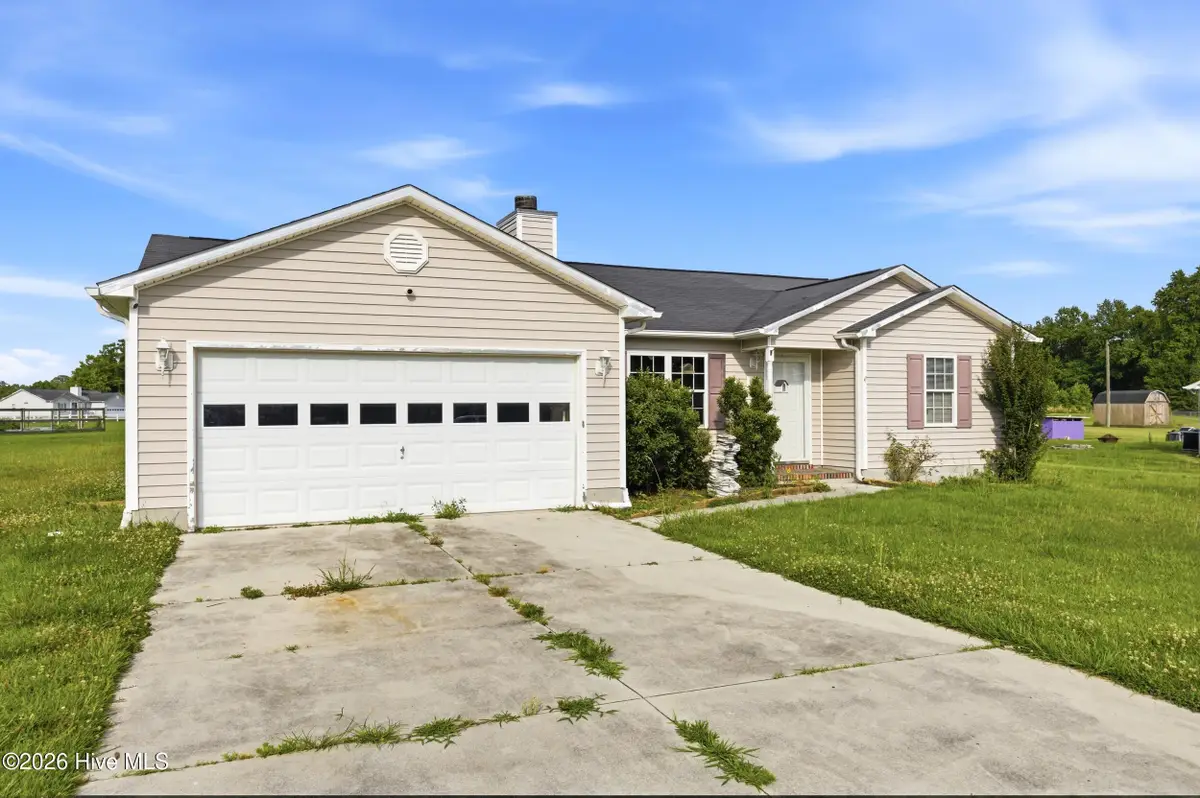 105 Starkys Creek Court, Maysville, NC 28555 - #1