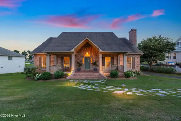 122 Circle Drive, Hampstead, NC 28443