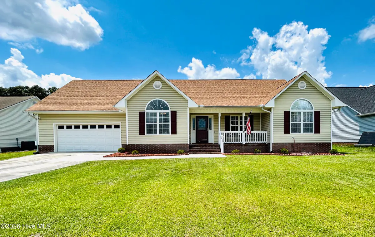 204 Star Gazer Court, Richlands, NC 28574 - #1